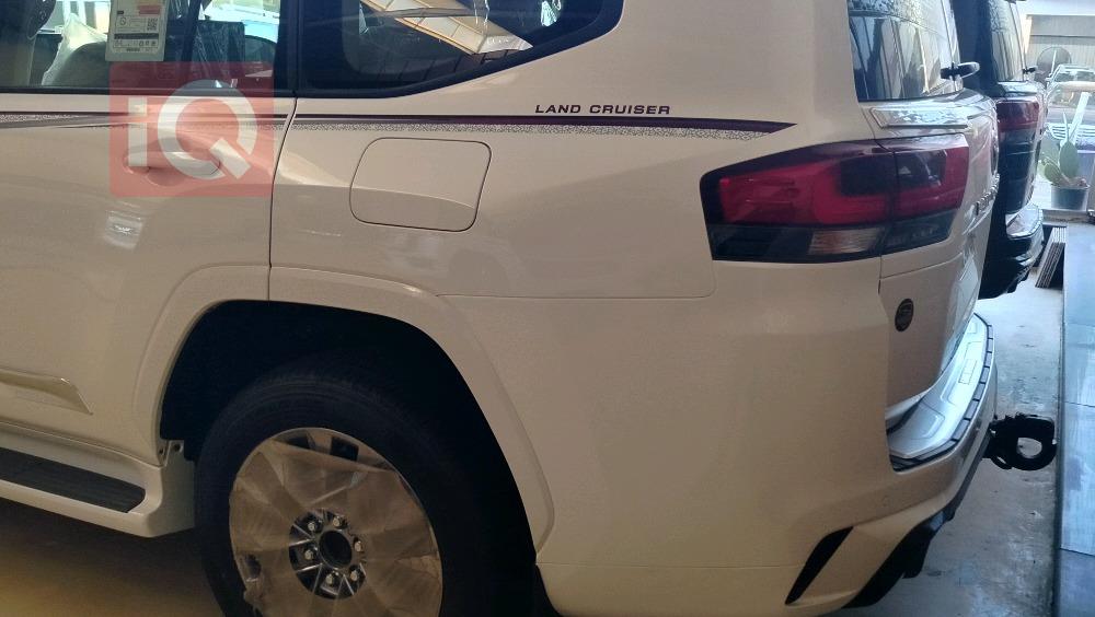 تويوتا لاندكروزر